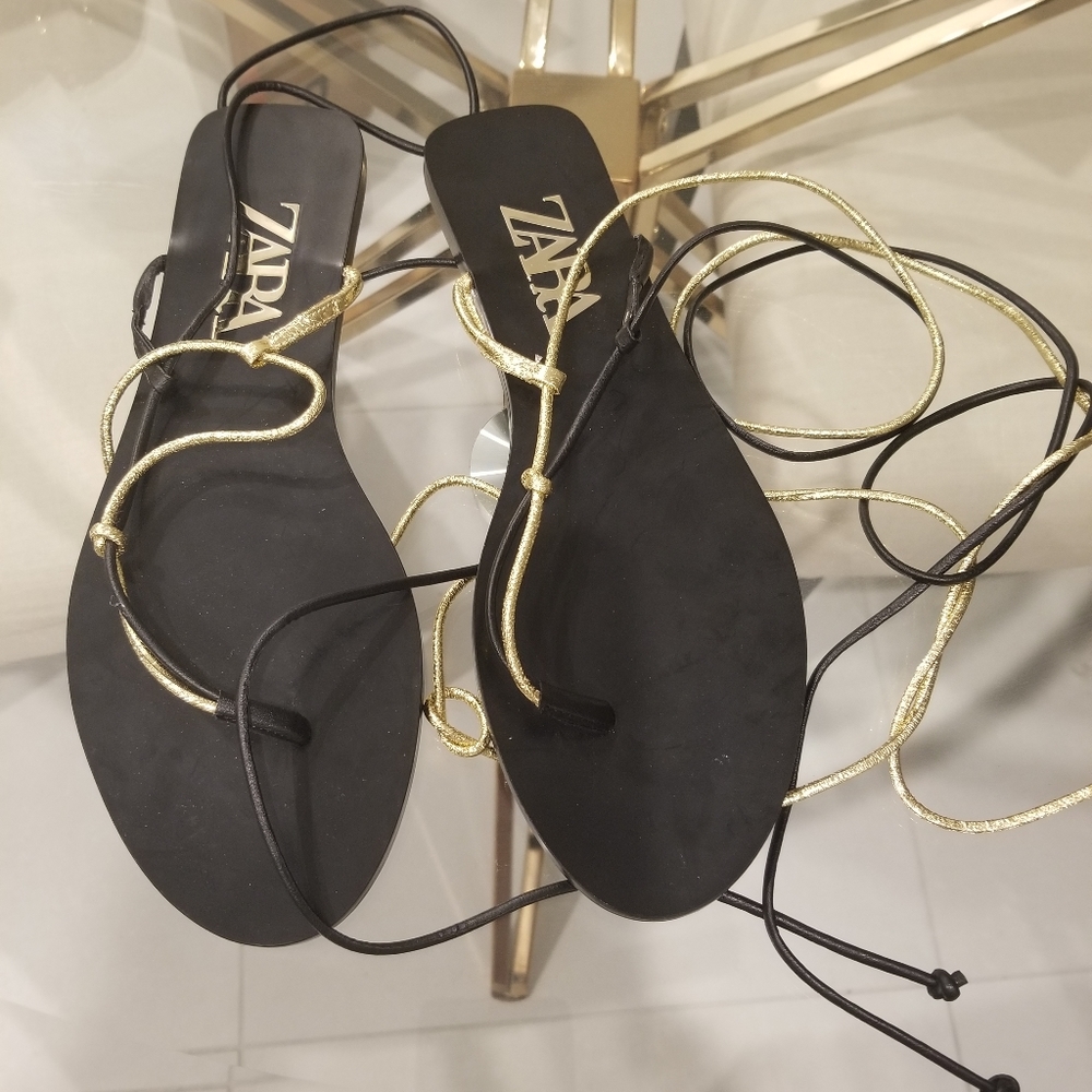 Sandals - Picture 6 of 9